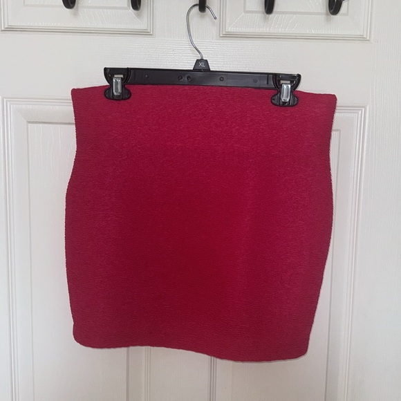 BCBG GENERATION Hot Pink Skirt Size: M - Picture 5 of 5